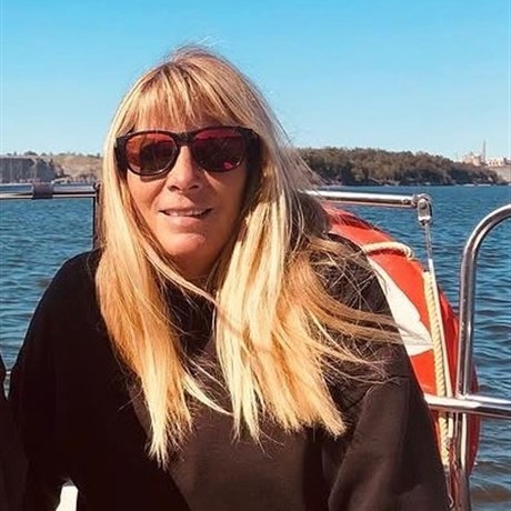 Cathy Davis